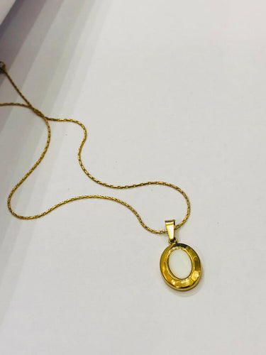 Oval Pearl Chain